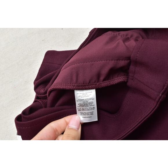 LOFT Women Petite Size LP Maroon Red Pull On Straight Cropped Pants Rayon Blend - Picture 7 of 8